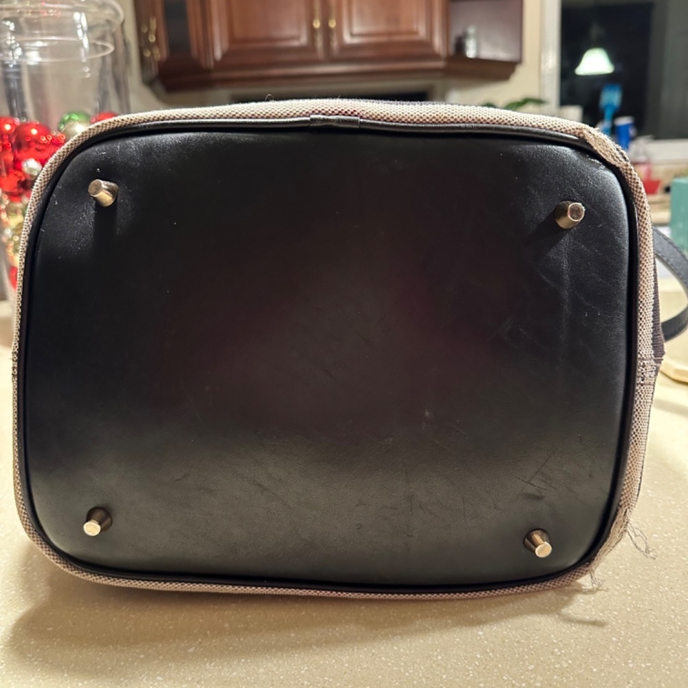 BURBERRY HOBO BAG - Picture 7 of 12